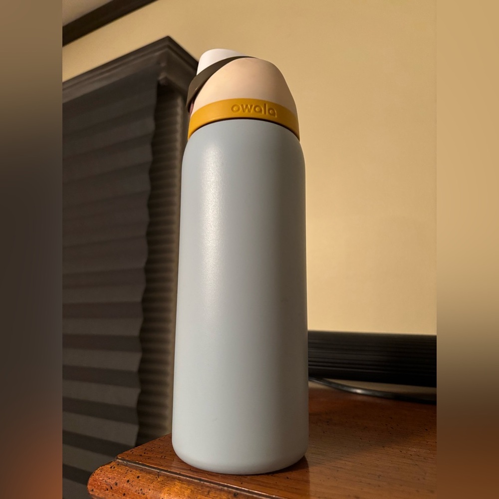 COPY - Owala 32 OZ